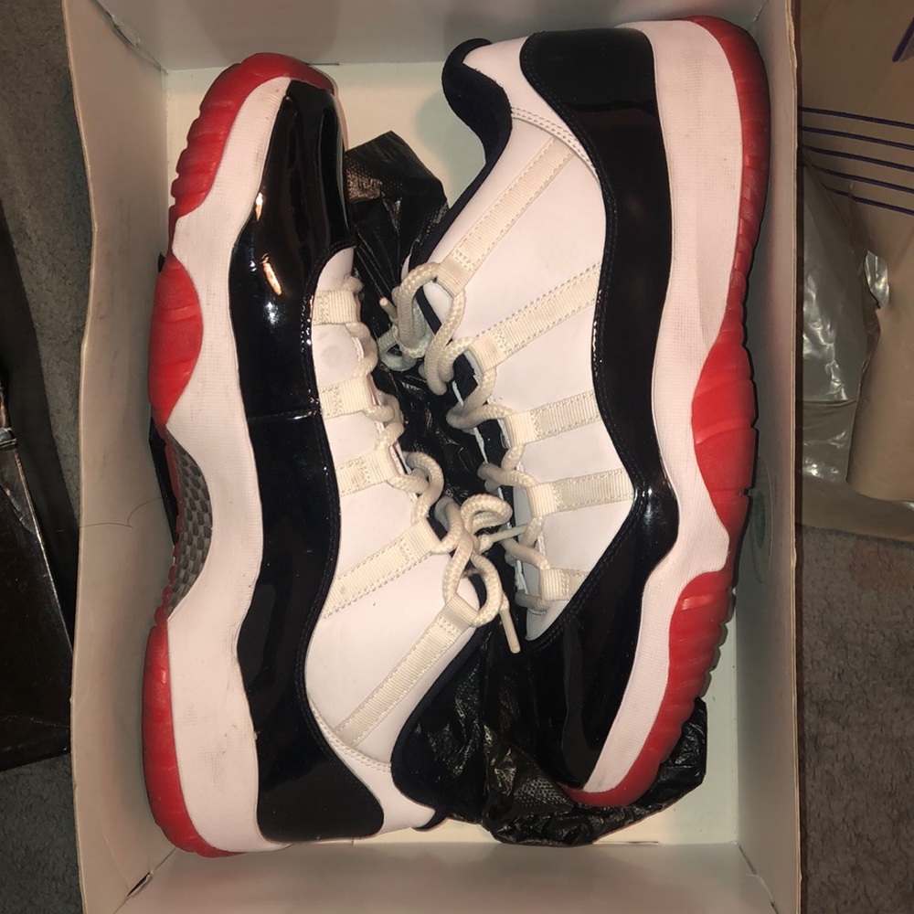 Jordan 11 Low size 12 worn a few times Good condition - Picture 1 of 3